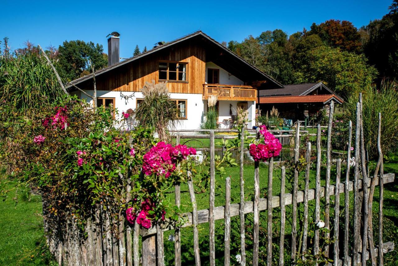 Haus Heufelder Apartment Bad Heilbrunn Exterior photo